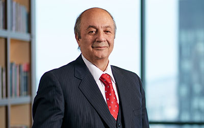 Anadolu Grubu - T. Özilhan Corporate Portraits 